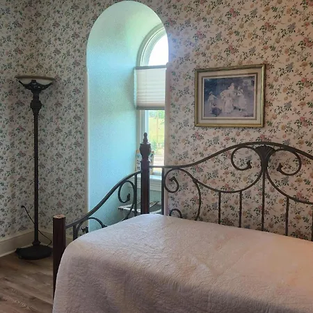 Greystone Manor Bed & Breakfast Hotel Bird-in-Hand Exterior photo