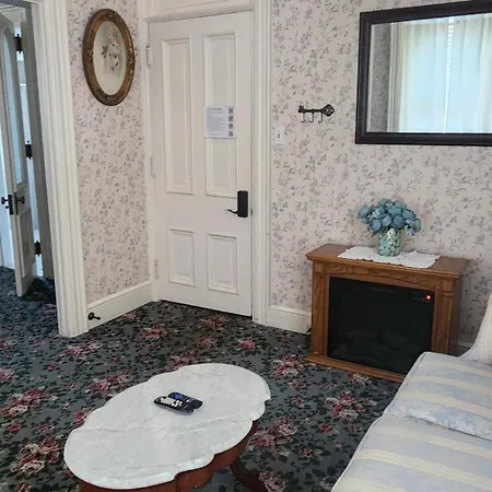 Greystone Manor Bed & Breakfast Hotel Bird-in-Hand Exterior photo