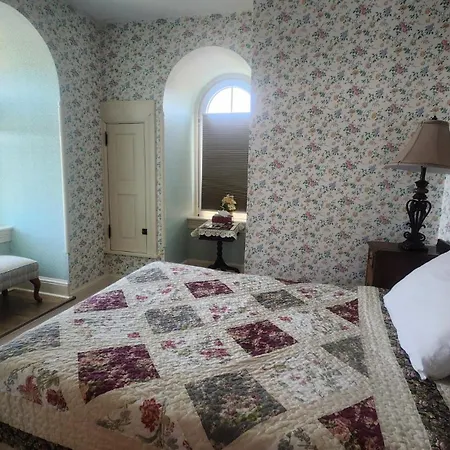 Greystone Manor Bed & Breakfast Hotel Bird-in-Hand Exterior photo